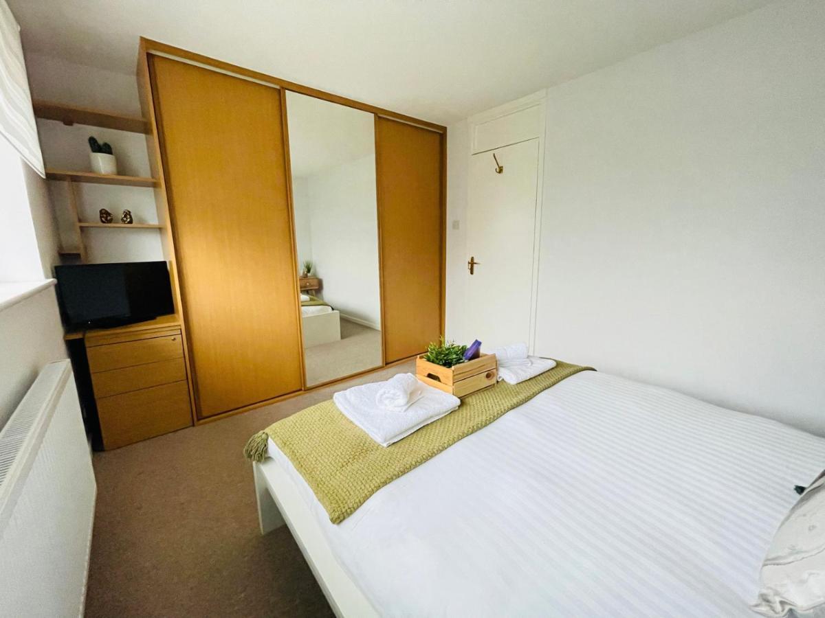 Jade's Cozy Retreat: Pet-friendly 2-bed With Garden Cambridge (Cambridgeshire)
