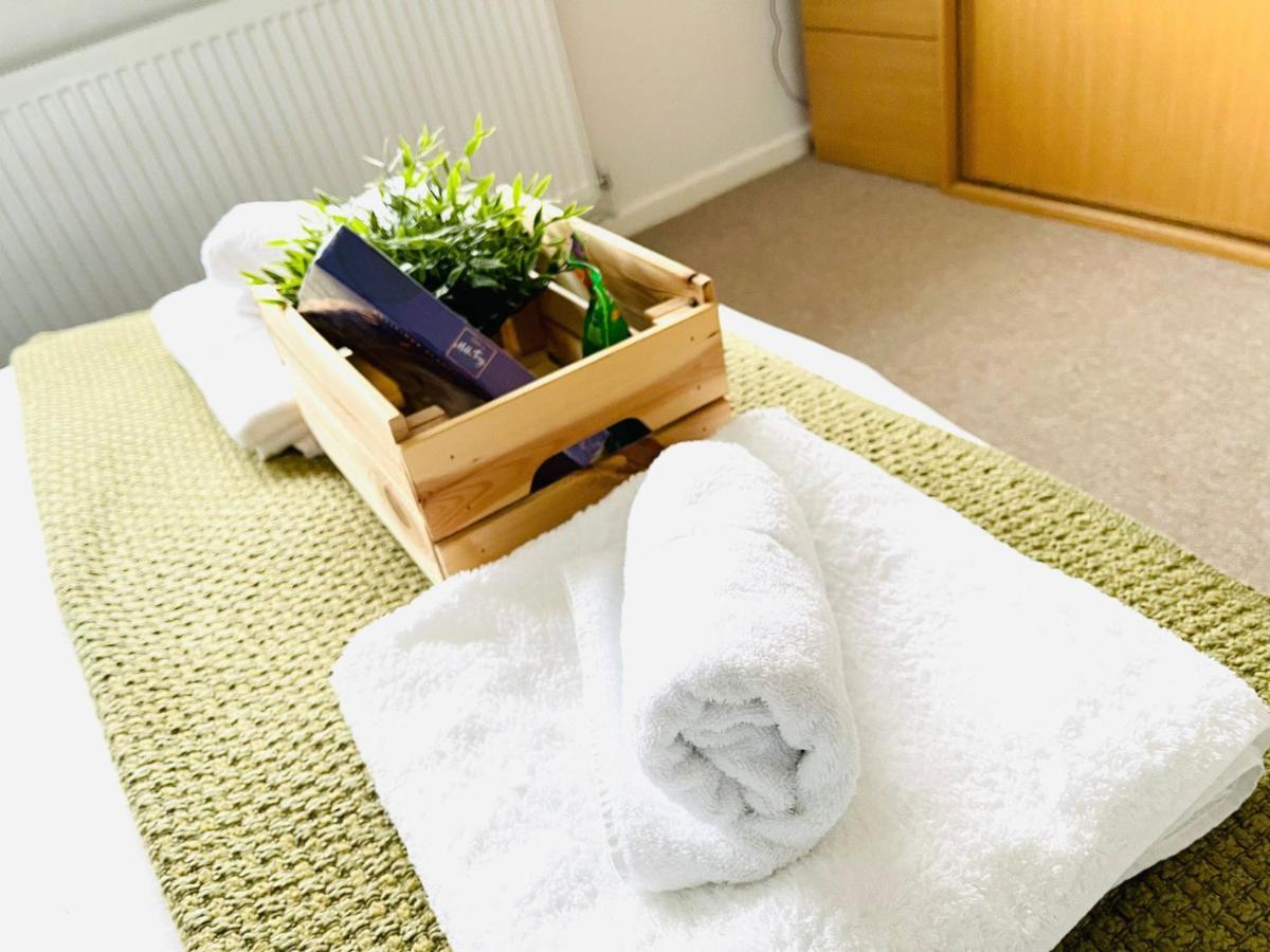 Holiday home Jade's Cozy Retreat: Pet-friendly 2-bed With Garden *